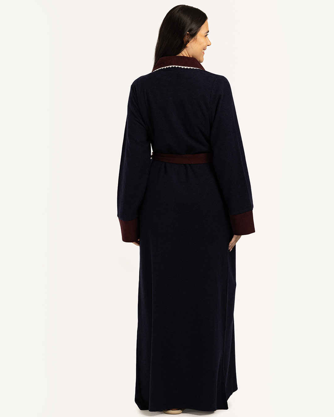 ‫روب كاشمير كول شال مطرز لونين‬‏