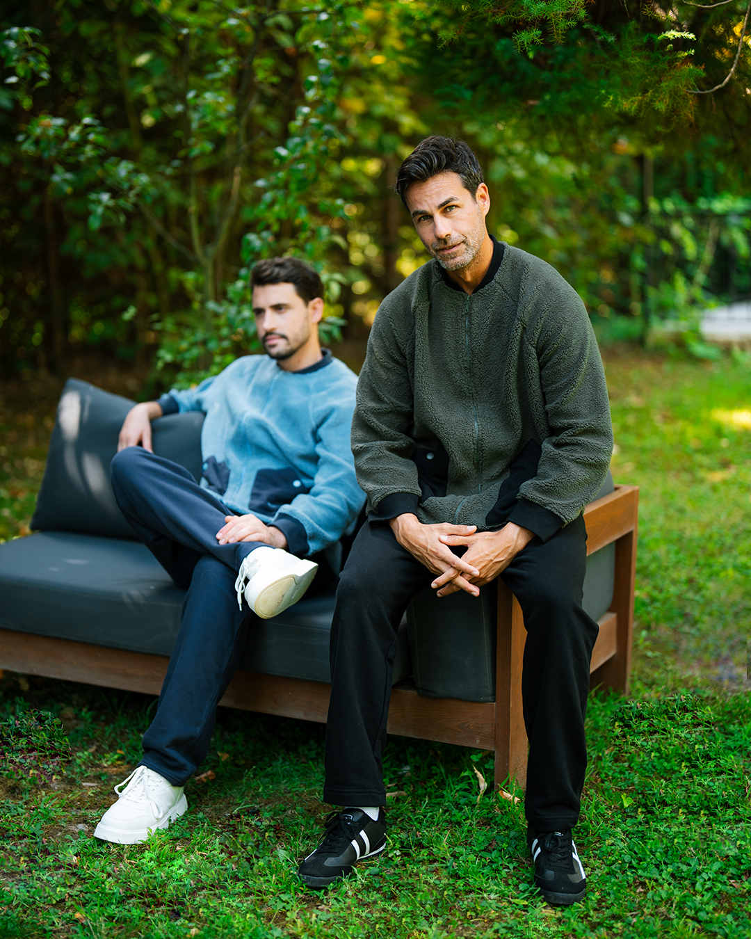 بيجاما بكم طويل و جيب من خامه البنطلون وبنطلون مستقيم