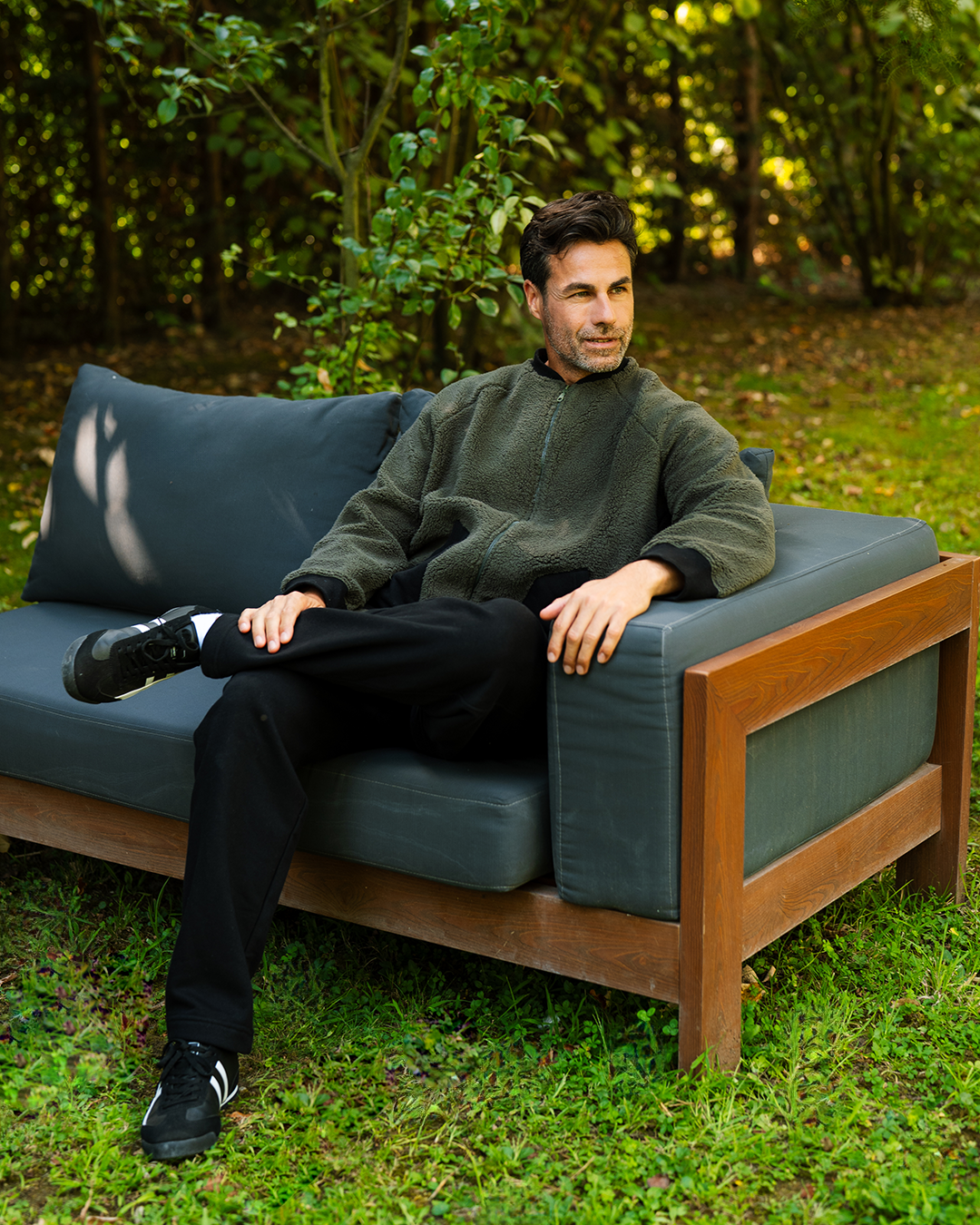 بيجاما بكم طويل و جيب من خامه البنطلون وبنطلون مستقيم