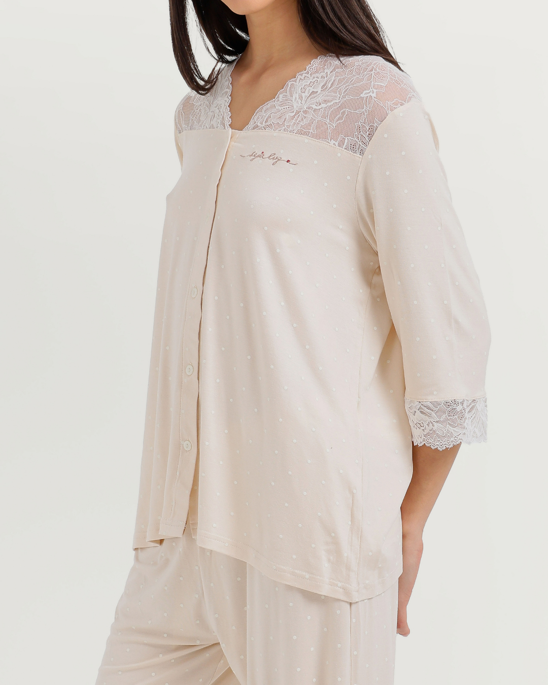 Women's Three-Quarter Sleeve Pajama with Buttons and Lace Pants