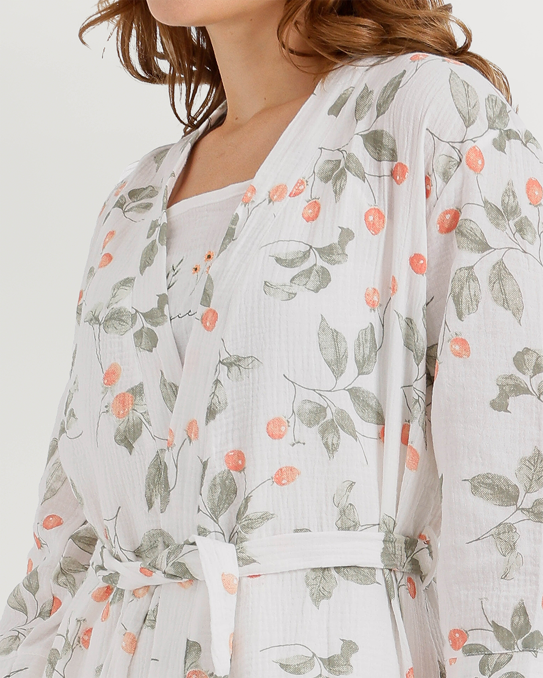 Women's 3-piece camisole, shorts, and printed robe pajamas