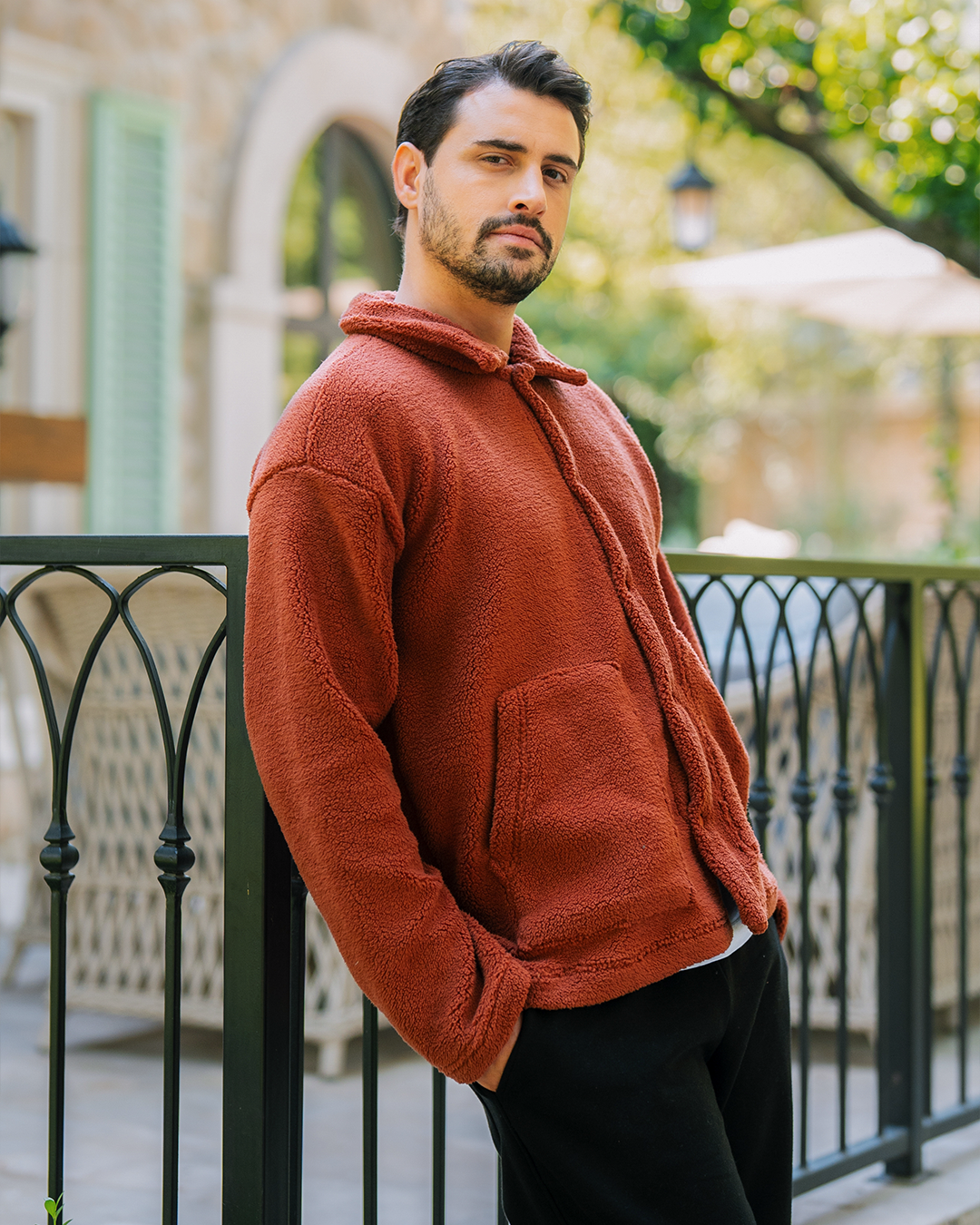 بيجاما بكباسين كُم طويل و بنطلون ميلتون