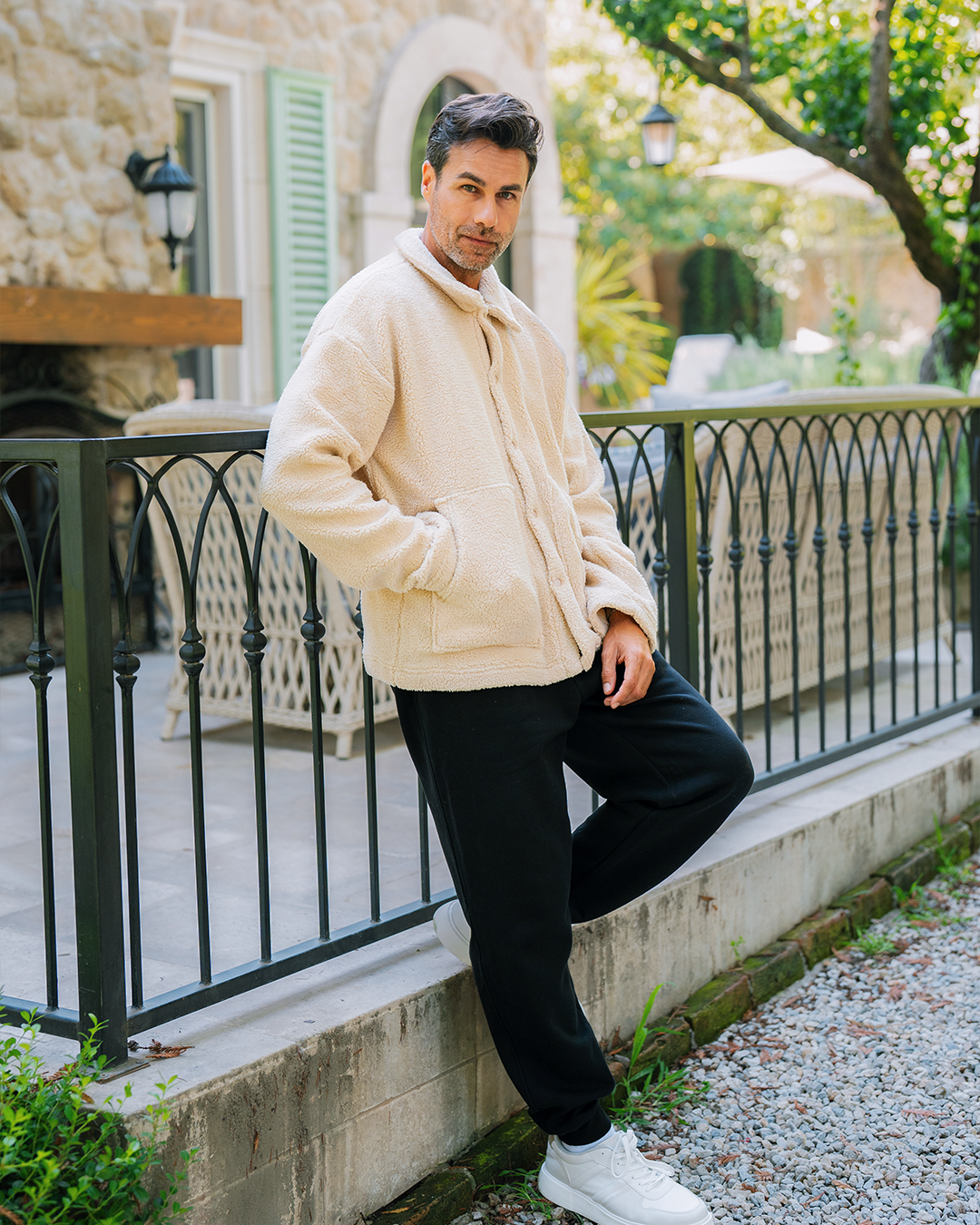 بيجاما بكباسين كُم طويل و بنطلون ميلتون