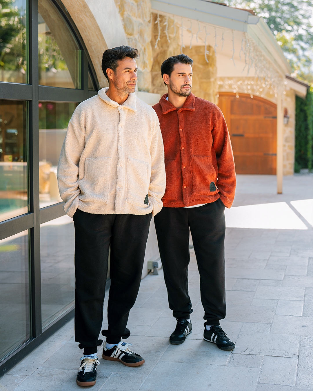 بيجاما بكباسين كُم طويل و بنطلون ميلتون