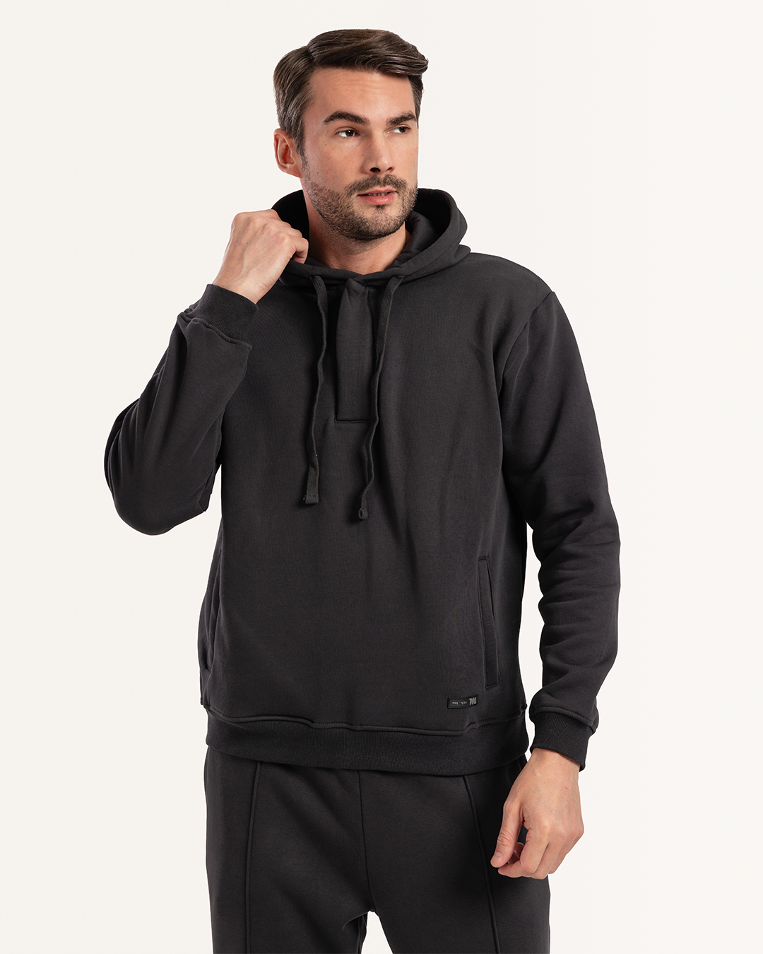 طقم رياضي ميلتون