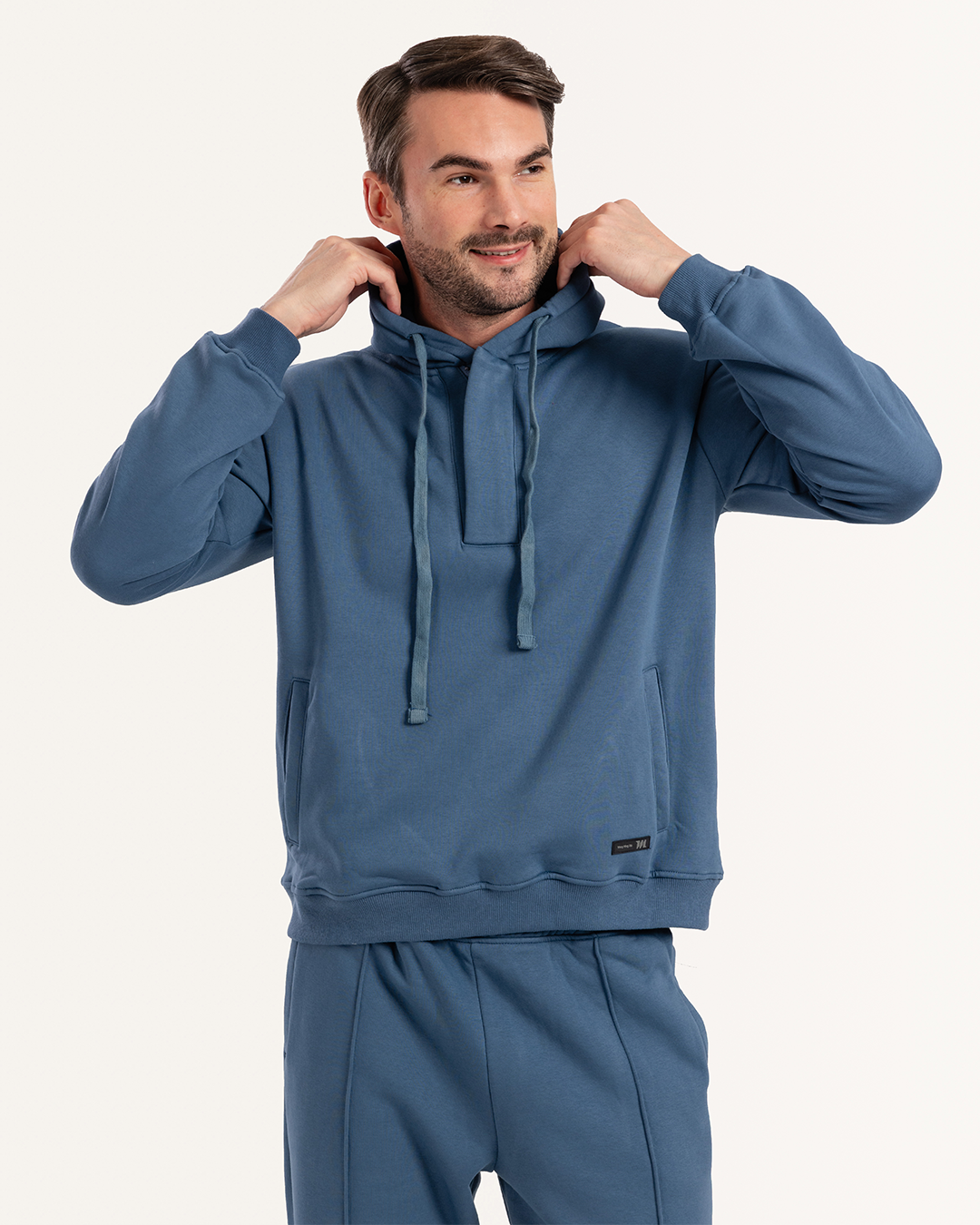 طقم رياضي ميلتون