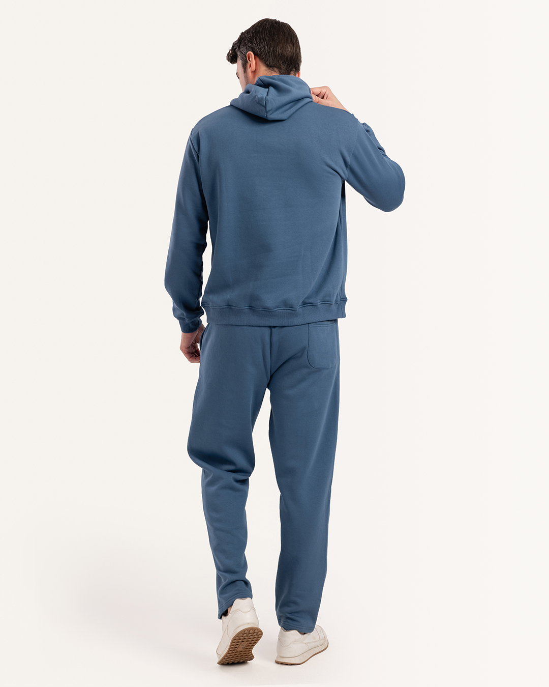 طقم رياضي ميلتون