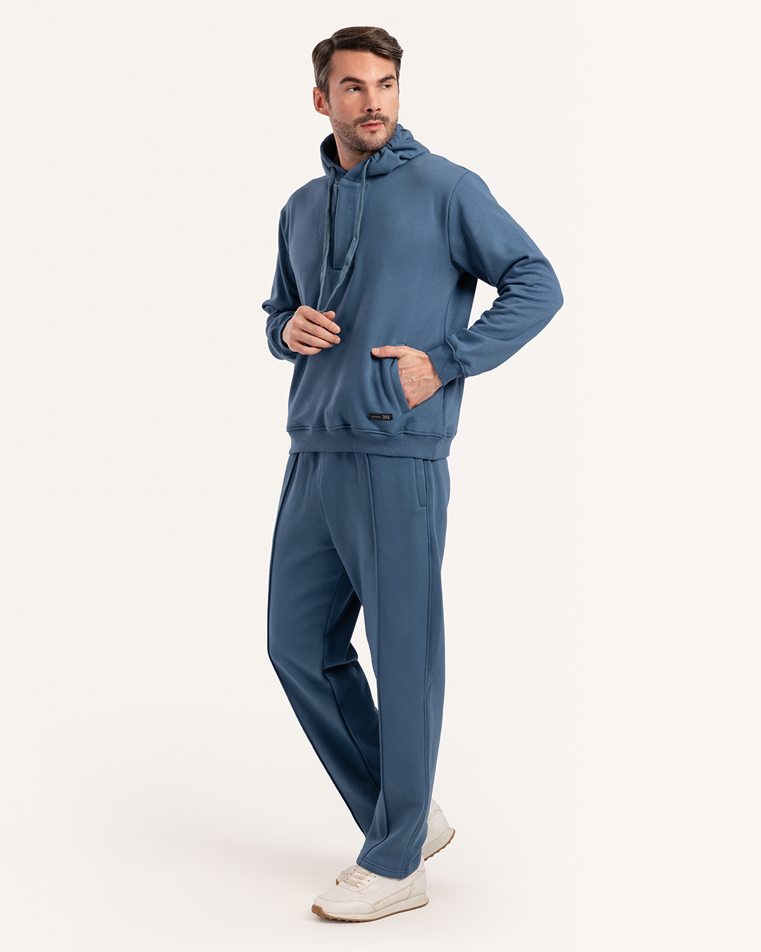 طقم رياضي ميلتون