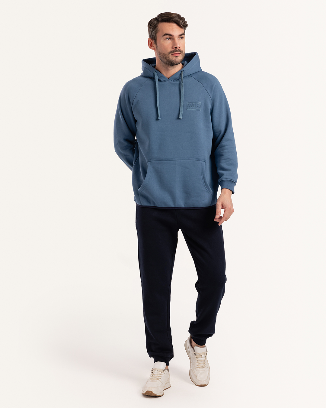 بيجاما بكابيشوه  النظر الي الامام