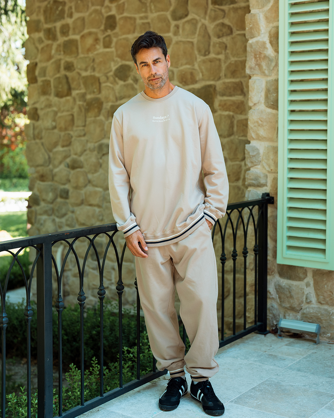 بيجاما بكم و بنطلون ايام الاحد