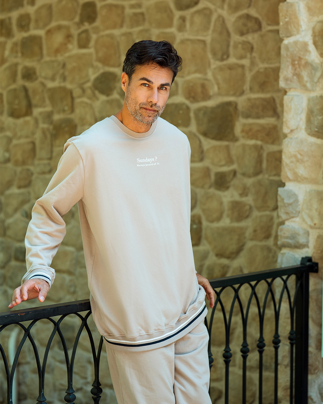 بيجاما بكم و بنطلون ايام الاحد