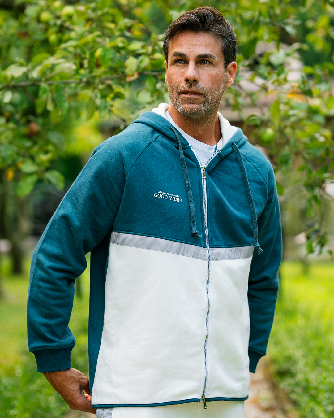 طقم رياضي رجالي بكم و كابيشوه و بنطلون الاوقات السعيده