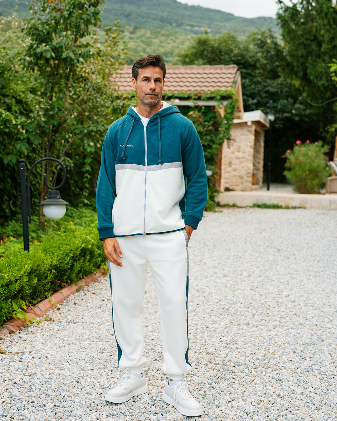 طقم رياضي رجالي بكم و كابيشوه و بنطلون الاوقات السعيده