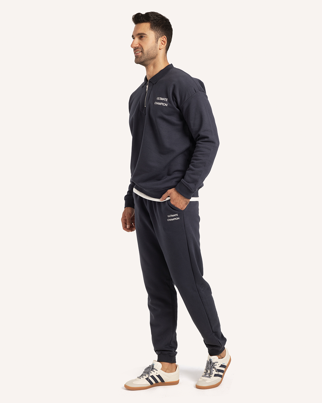 طقم رياضي سوستة و كولة