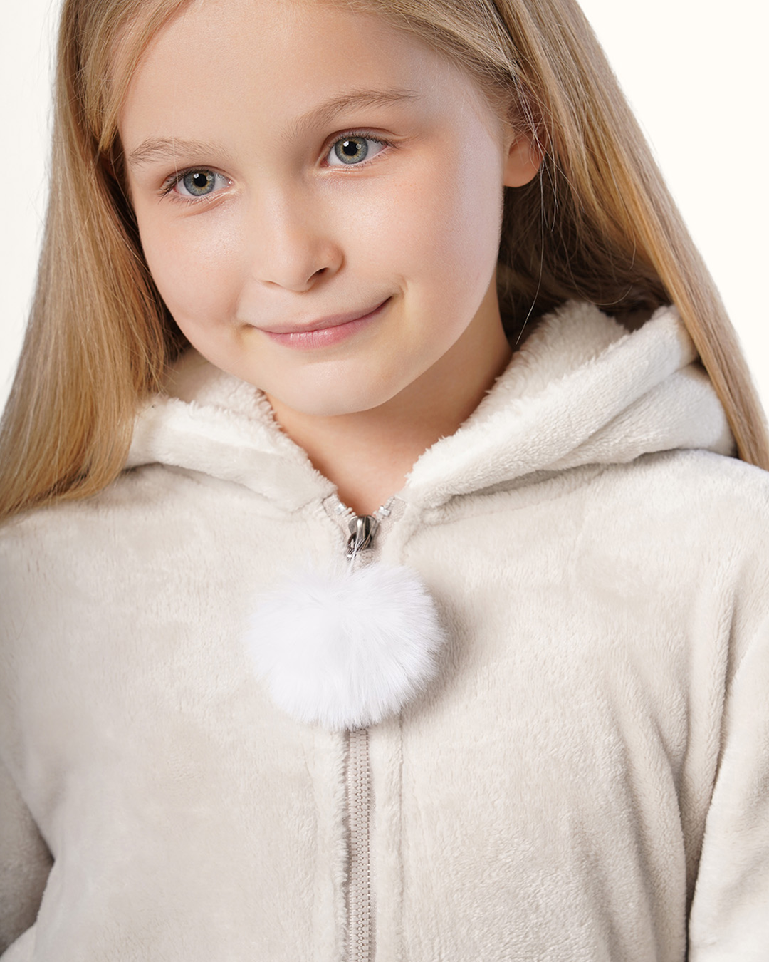 بيجاما قطيفه بكابيشون دب