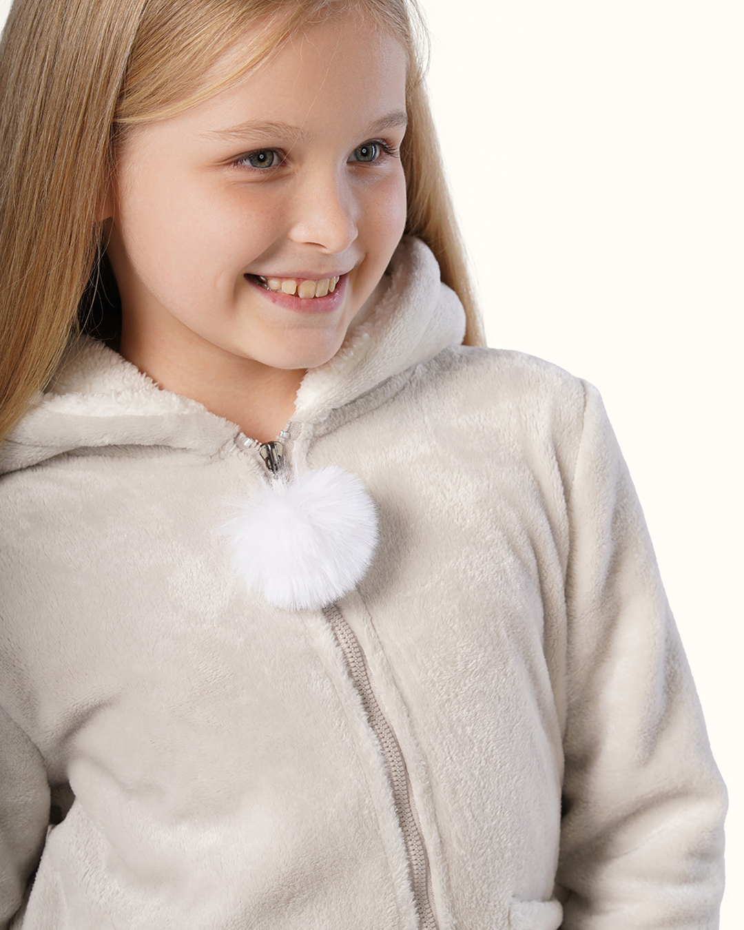 بيجاما قطيفه بكابيشون دب