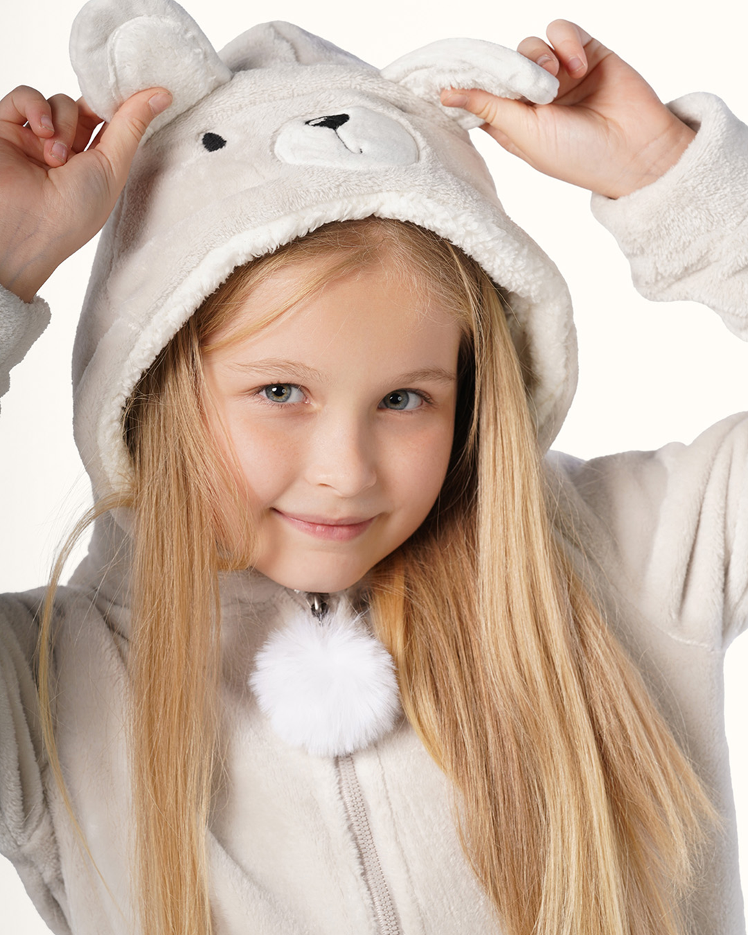 بيجاما قطيفه بكابيشون دب