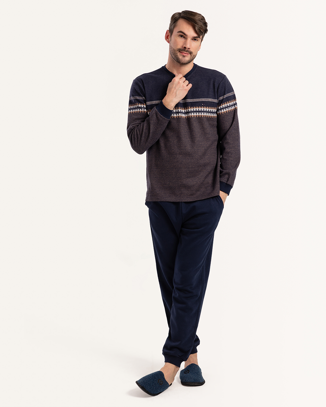 بيجاما جاكارد جيب بزراير