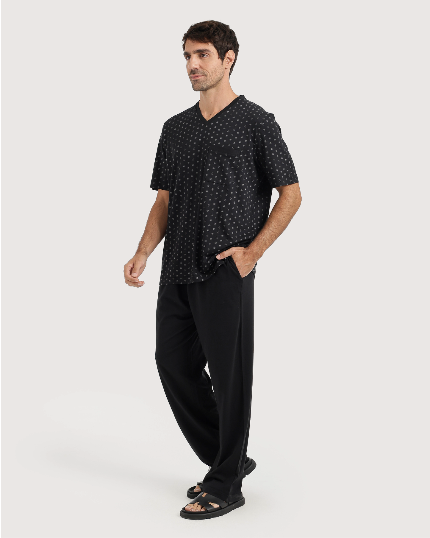 Classic men's look with crown pajamas