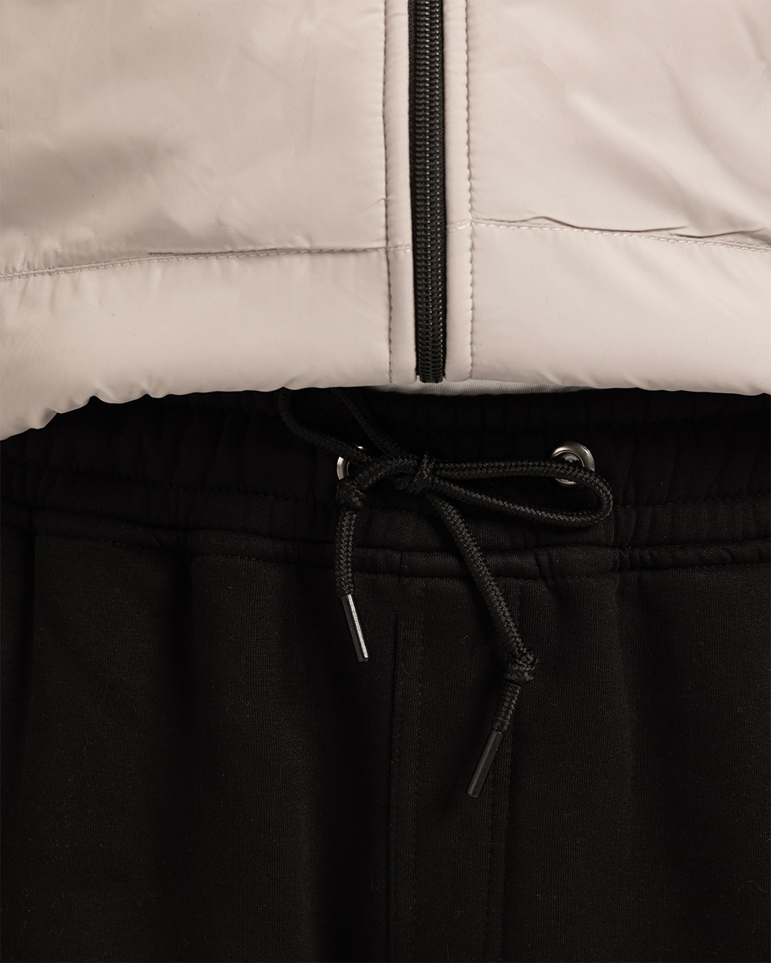 ترينج رجالى ياقة سوستة