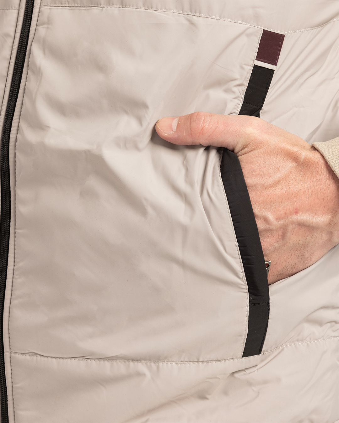 ترينج رجالى ياقة سوستة