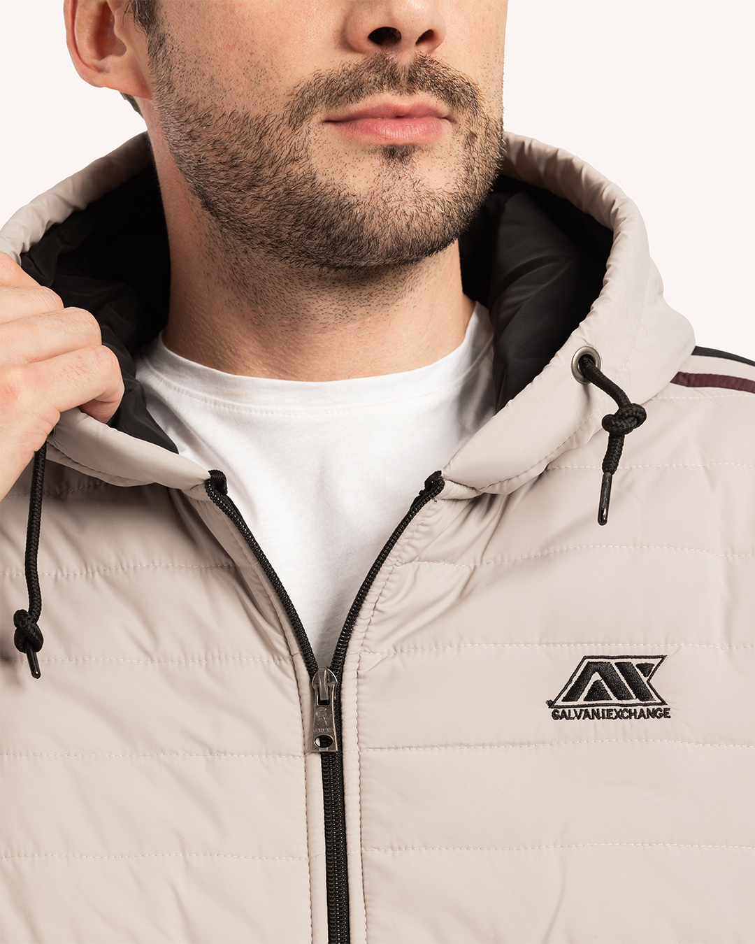 ترينج رجالى ياقة سوستة