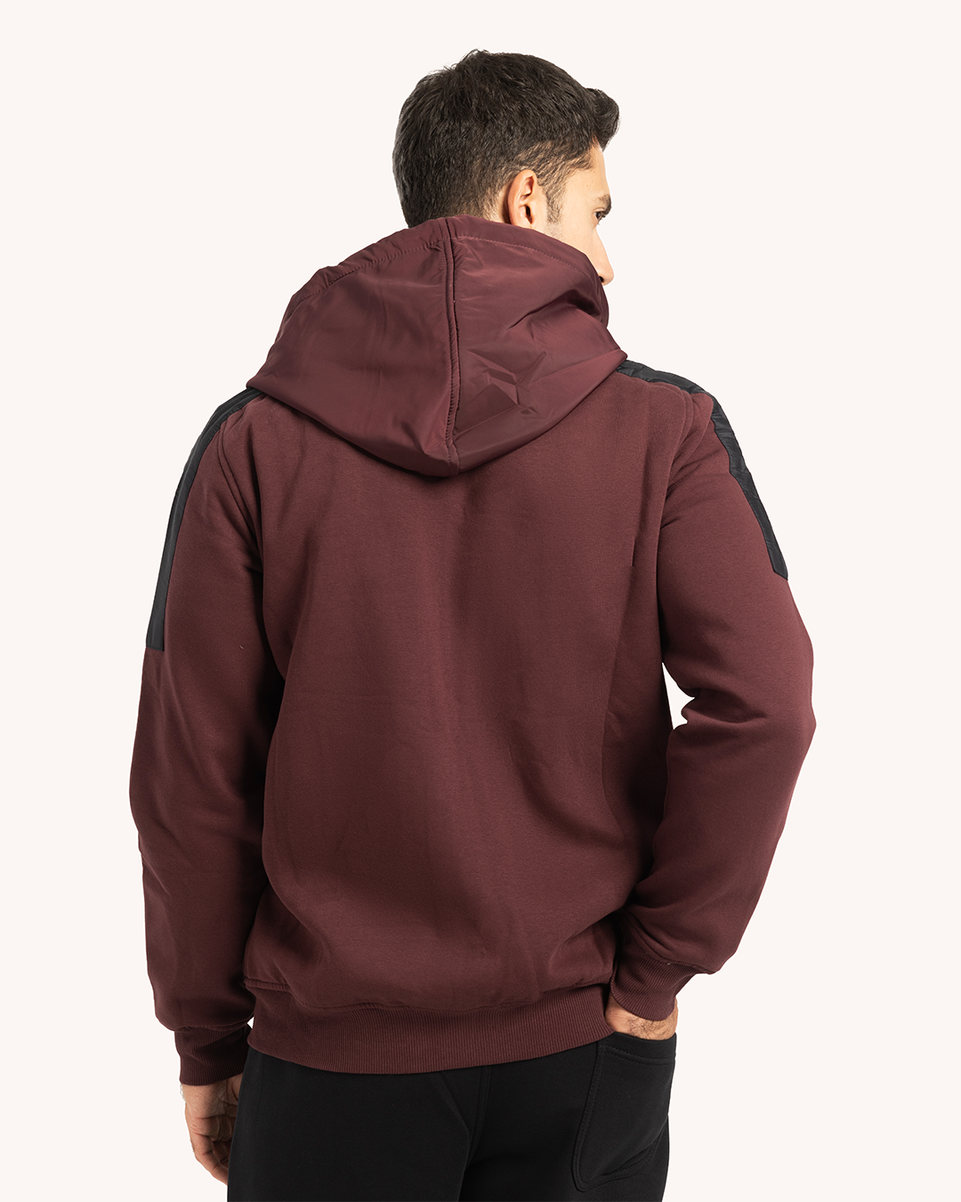 ترينج رجالى ياقة سوستة