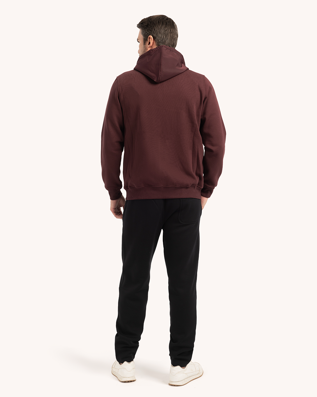 ترينج رجالى ياقة سوستة