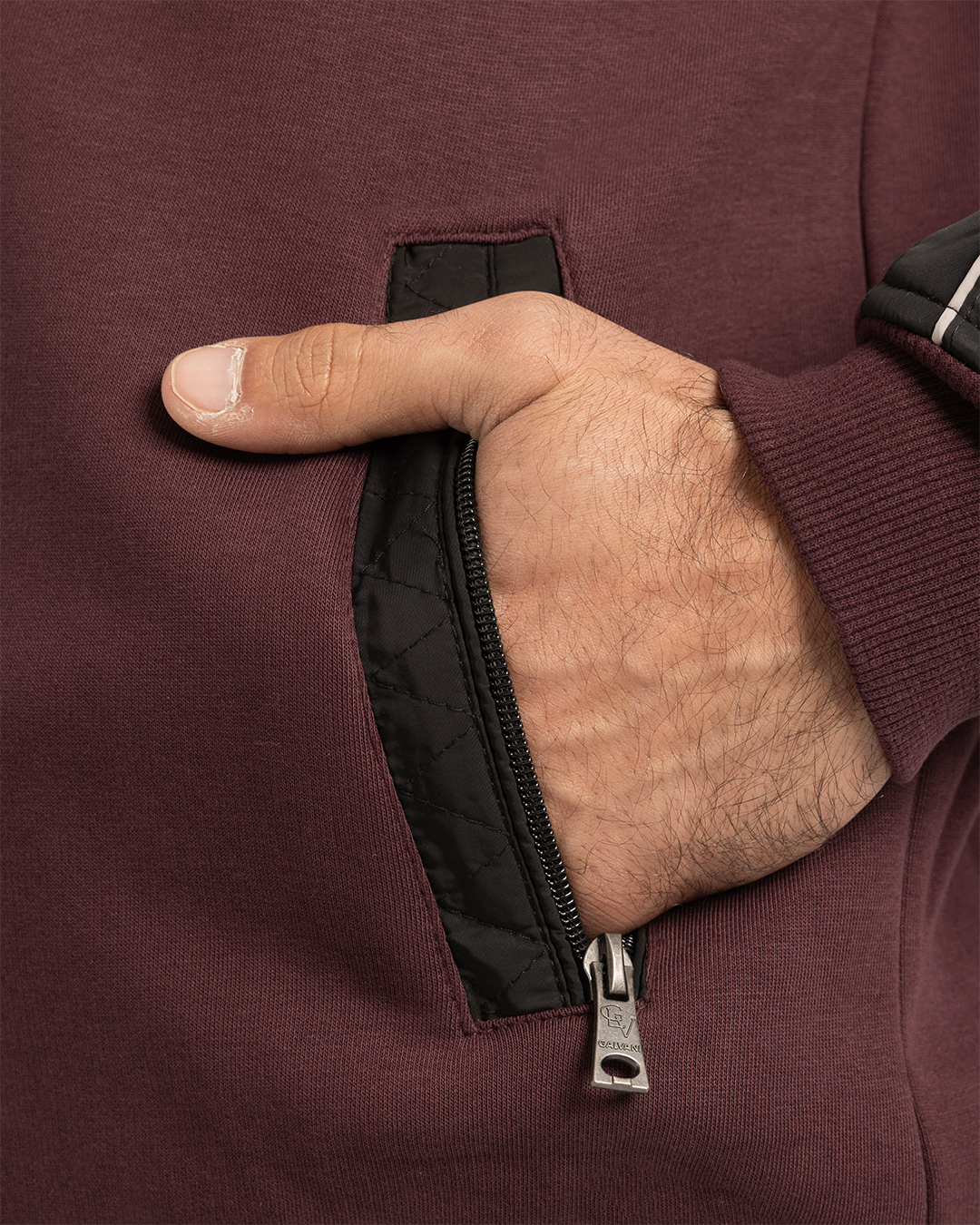 ترينج رجالى ياقة سوستة