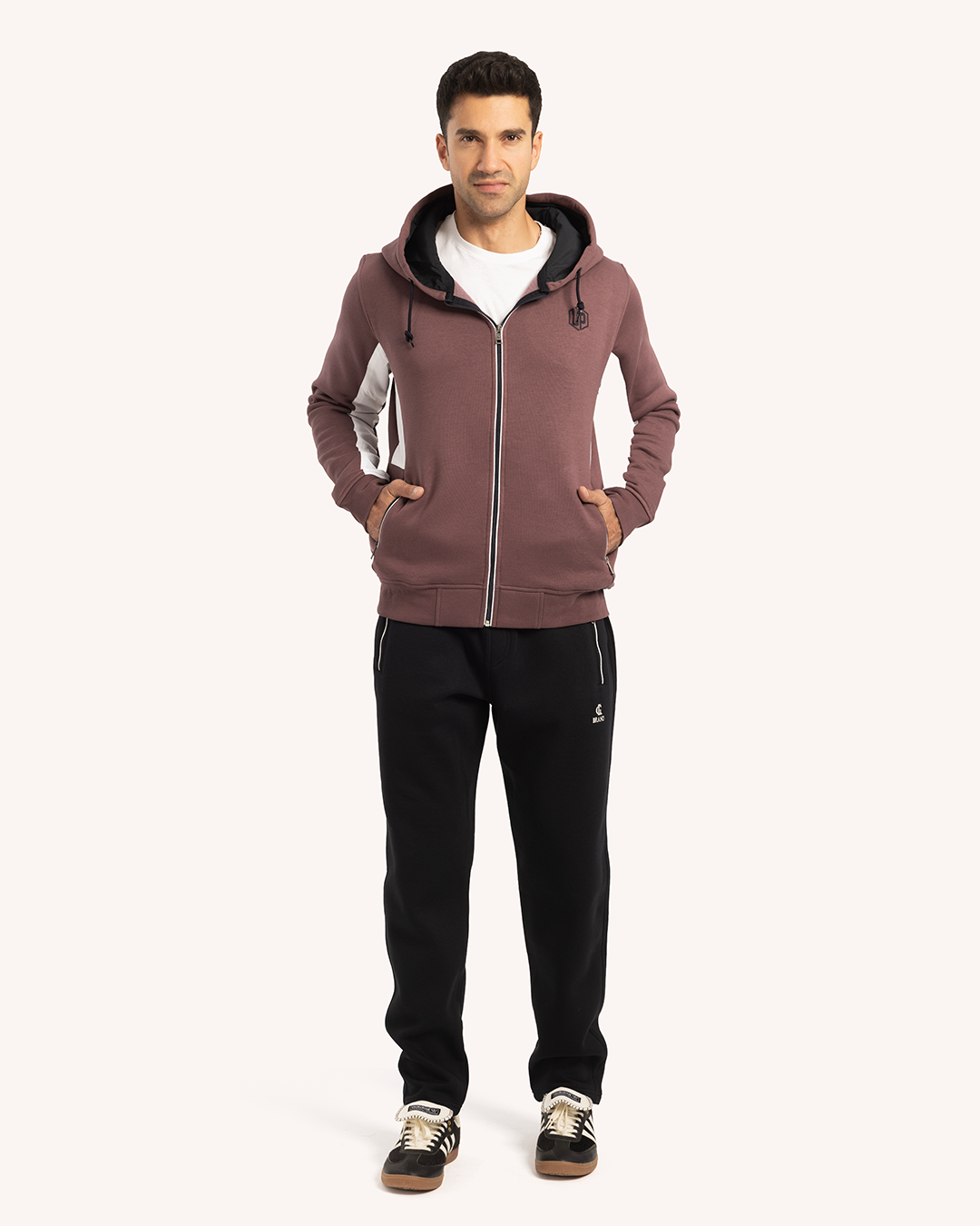 ترينج رجالى ياقة سوستة