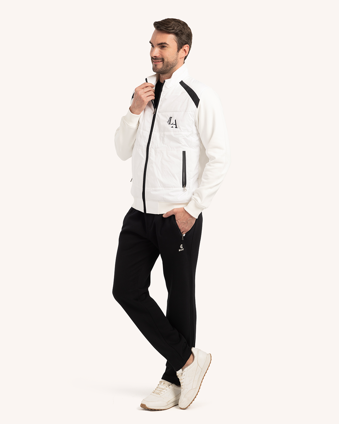 ترينج رجالى ياقة سوستة