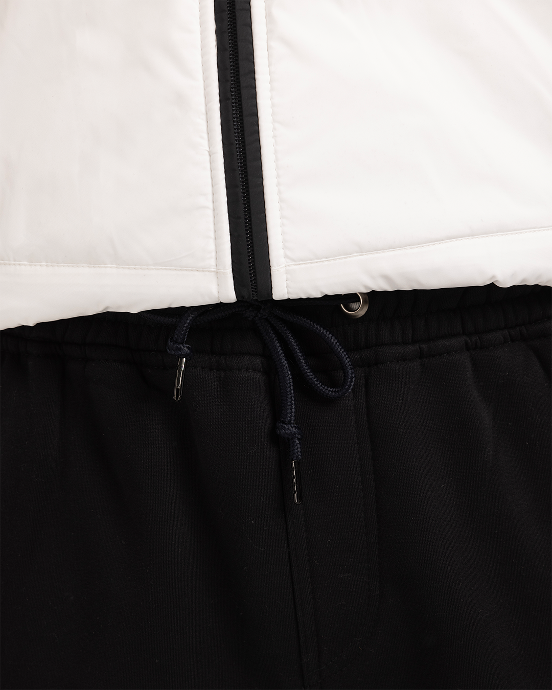 ترينج رجالى ياقة سوستة