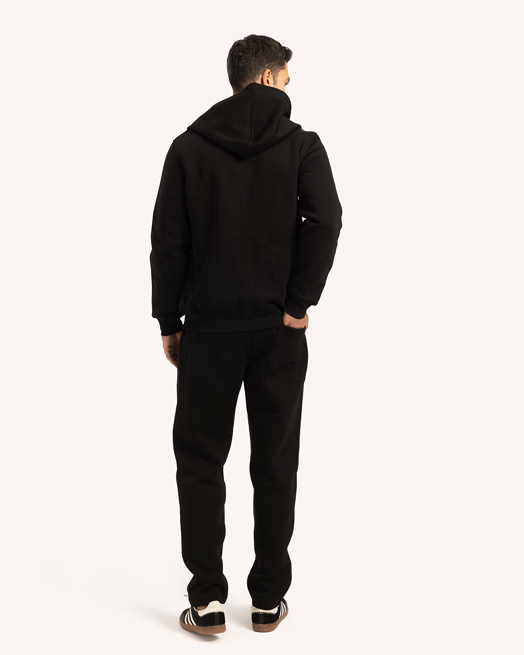 ترينج رجالى ياقة سوستة