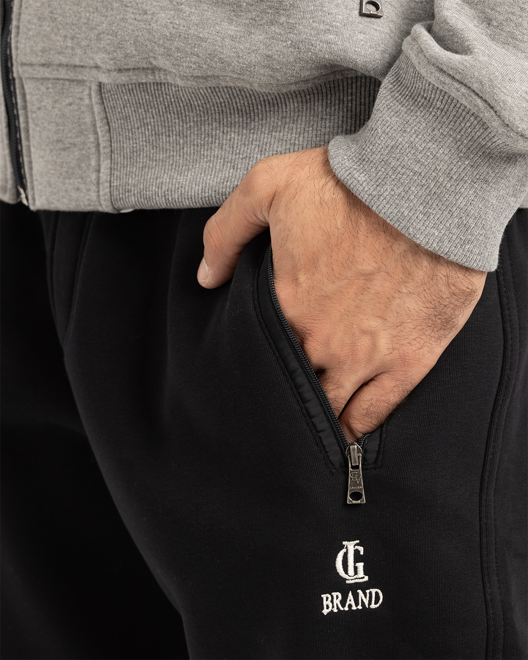 ترينج رجالى ياقة سوستة