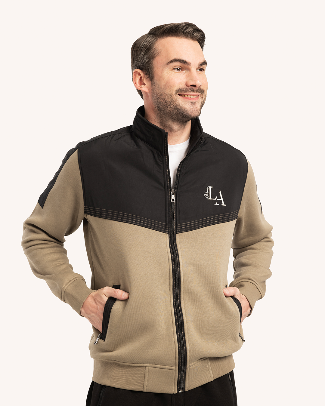 ترينج رجالى ياقة سوستة