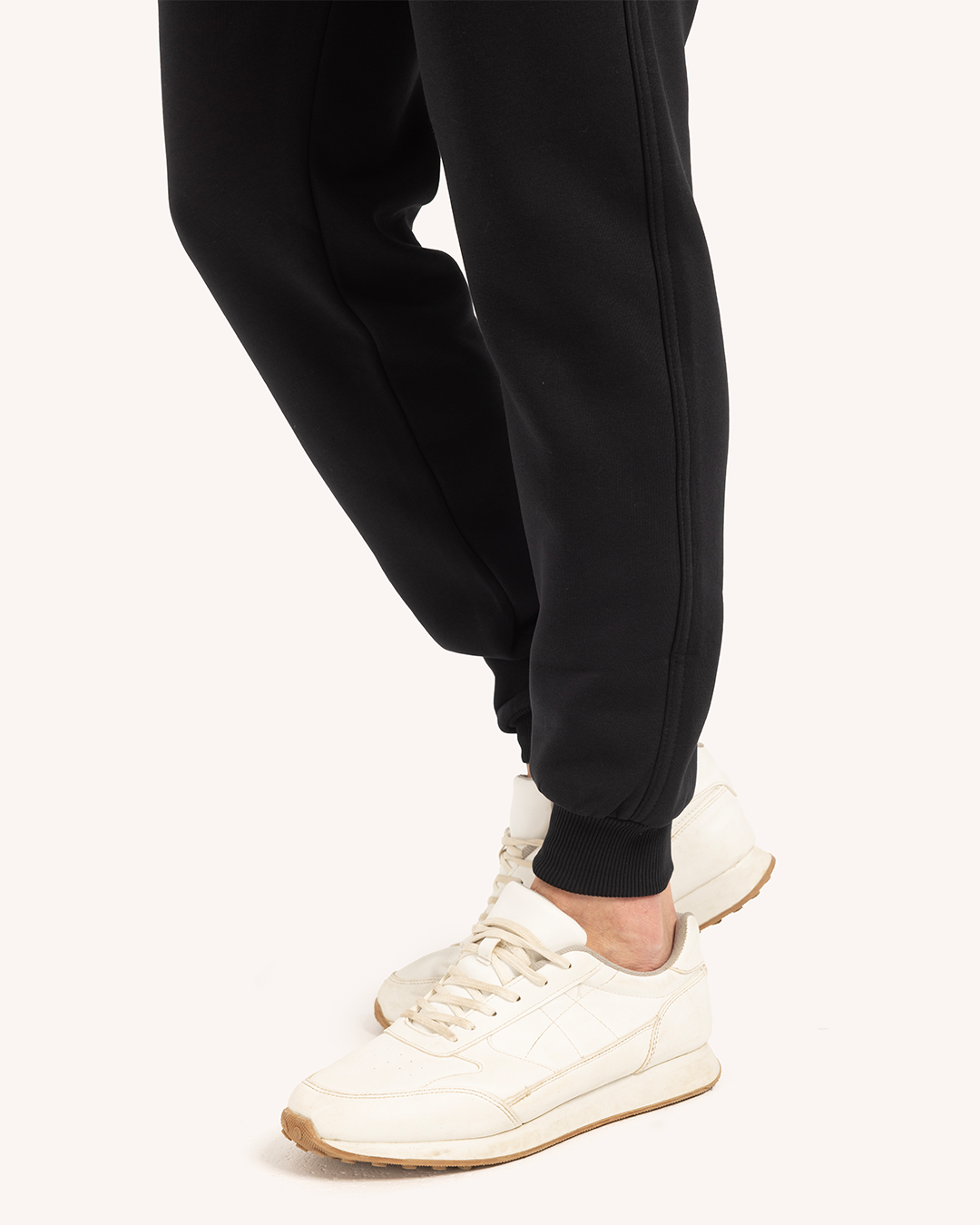 ترينج رجالى ياقة سوستة