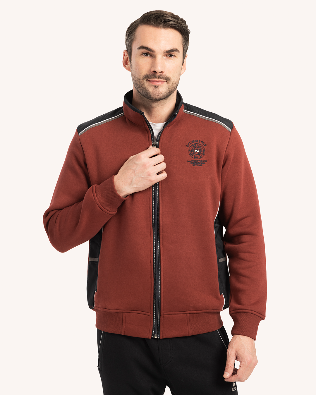 ترينج رجالى ياقة سوستة