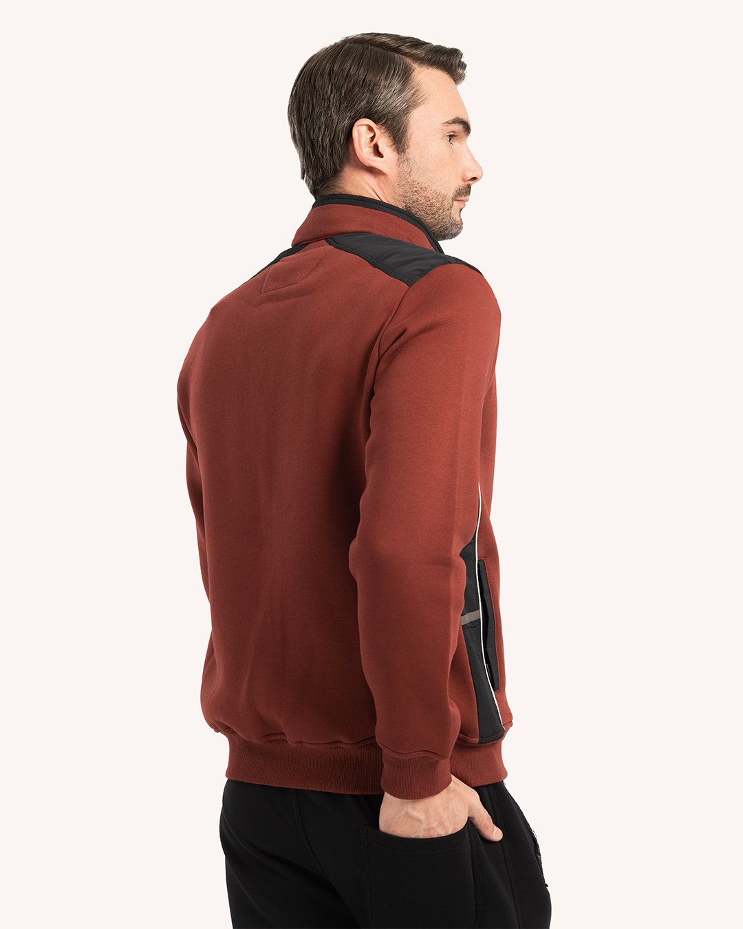 ترينج رجالى ياقة سوستة