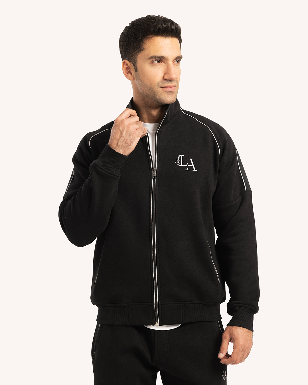 ترينج رجالى ياقة سوستة