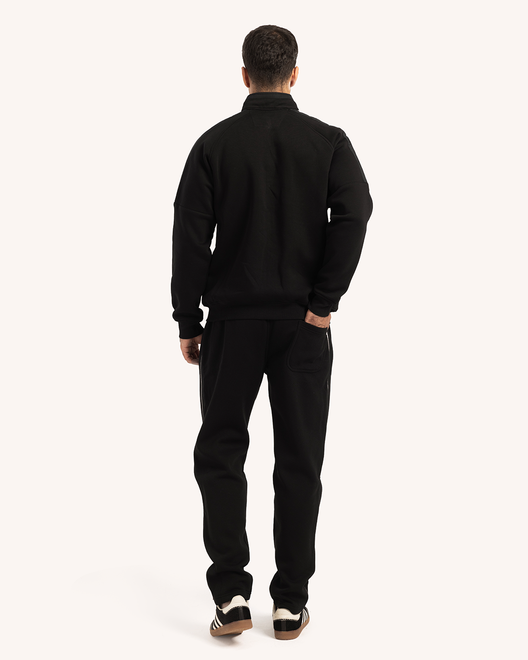 ترينج رجالى ياقة سوستة