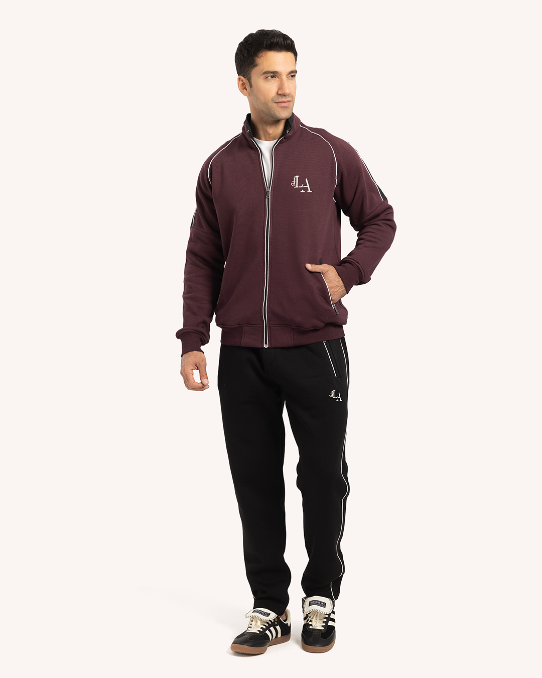 ترينج رجالى ياقة سوستة