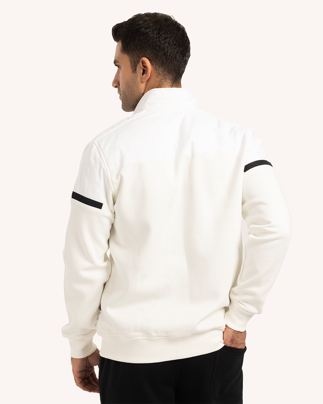 ترينج رجالى ياقة سوستة