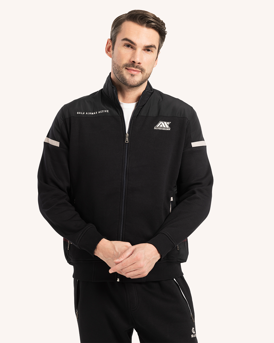 ترينج رجالى ياقة سوستة