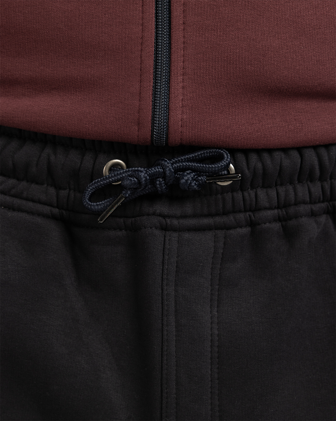 ترينج رجالى ياقة سوستة