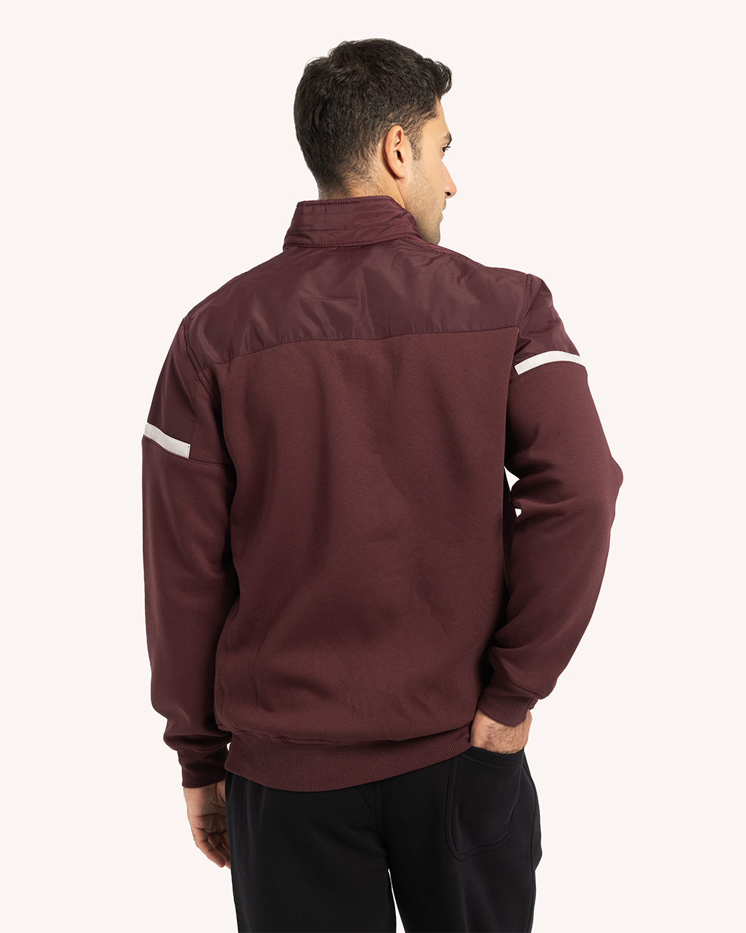 ترينج رجالى ياقة سوستة