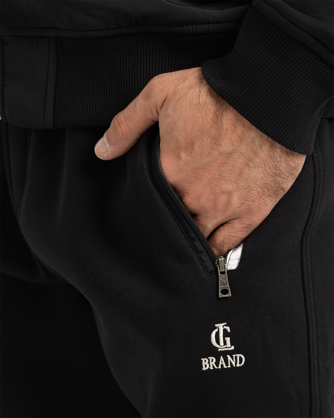 ترينج رجالى ياقة سوستة