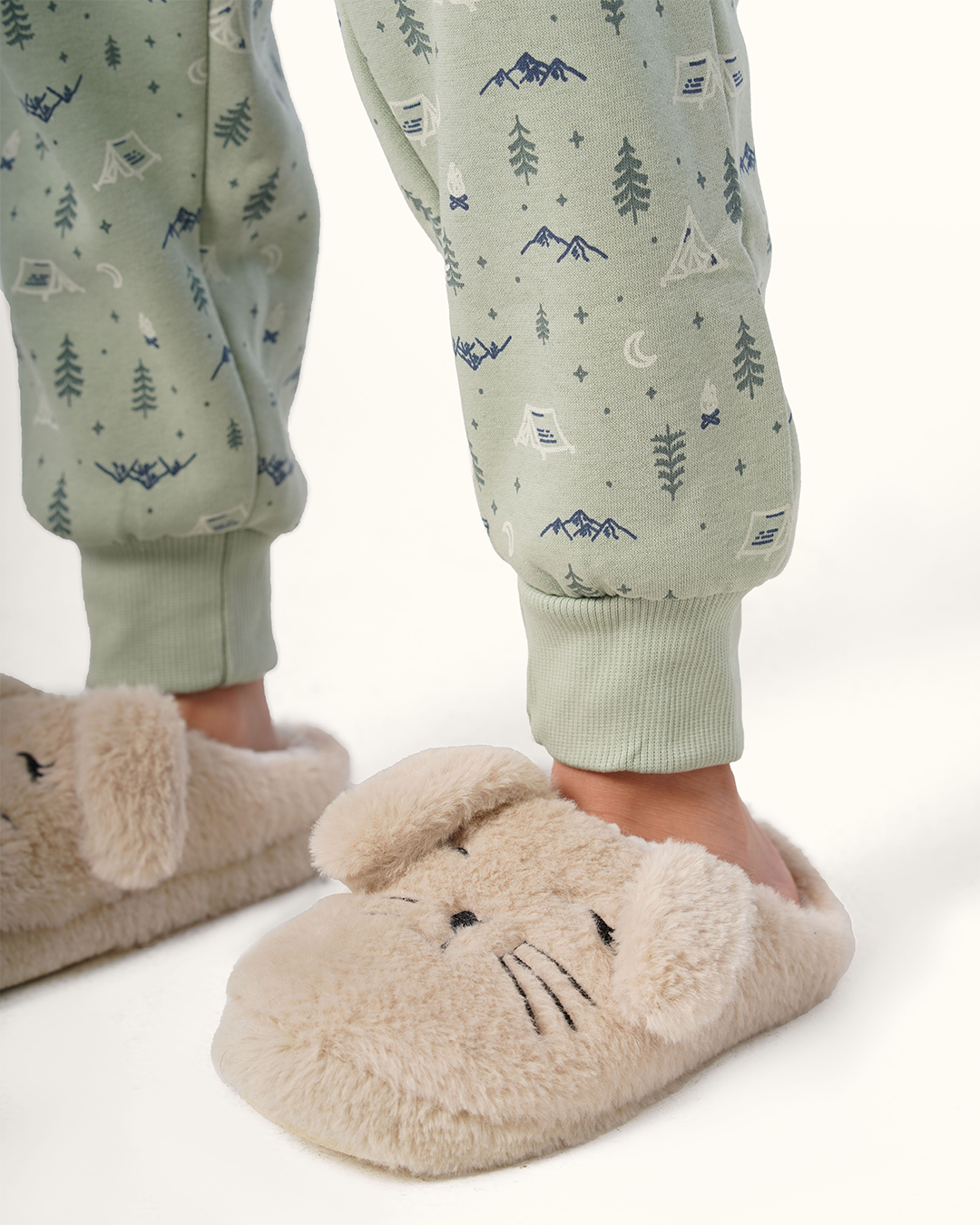 بيجاما كن جريئا