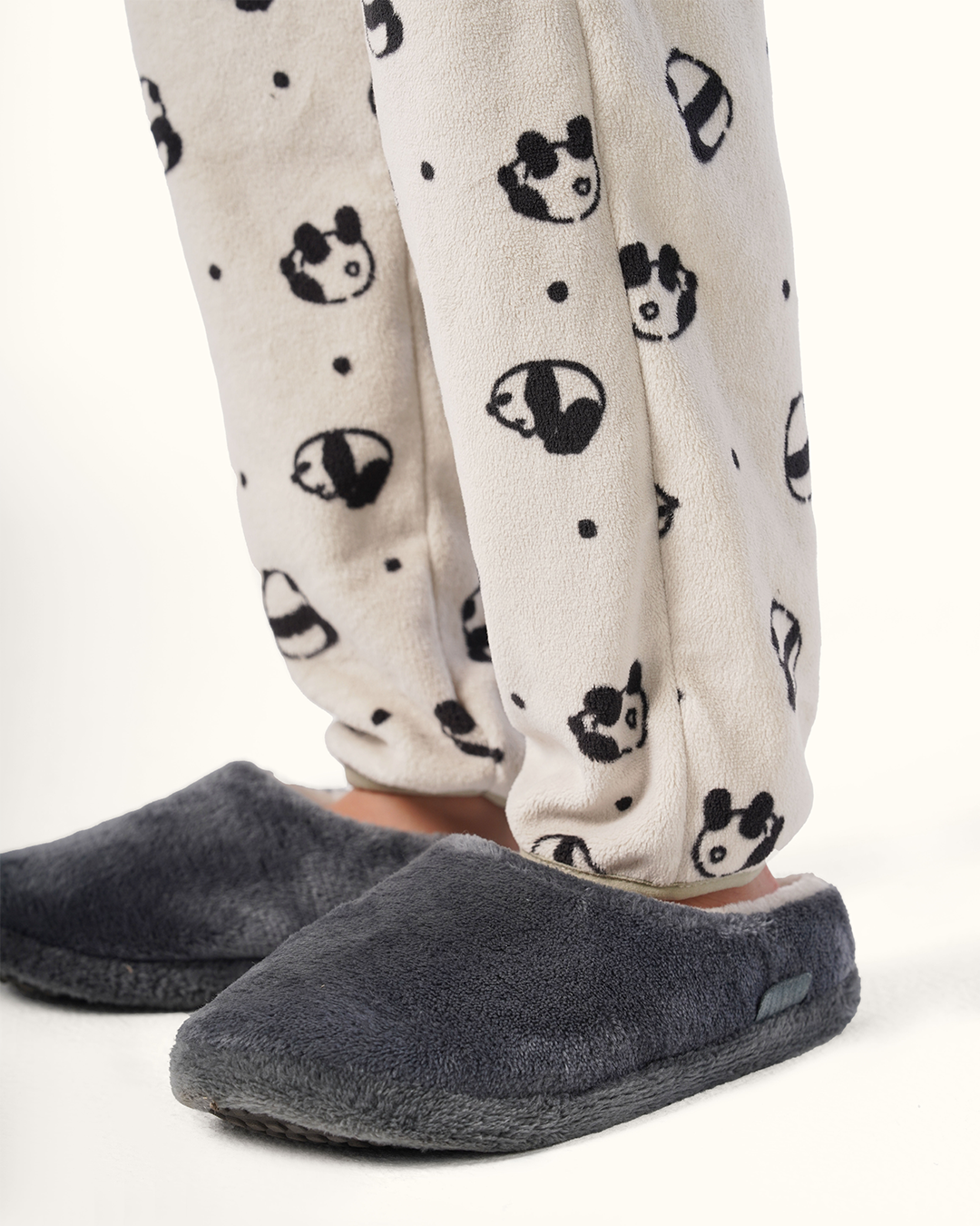 بيجاما بسوسته و جيوب باندا