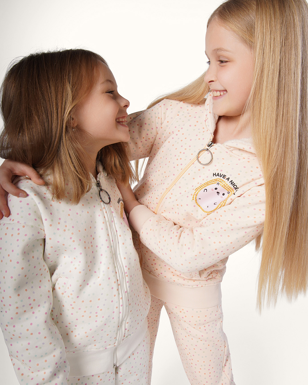 بيجاما ميلتون منقطه