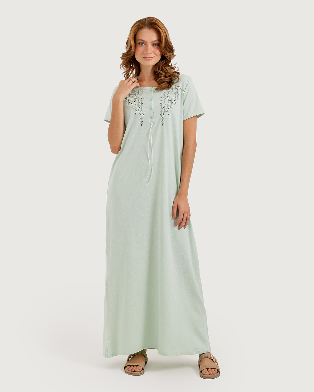 Women's long half-sleeve embroidered jalabiya